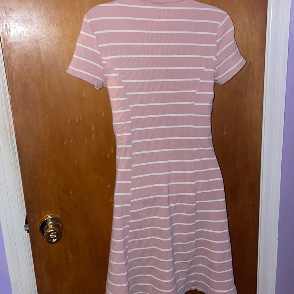 🚫SOLD🚫 Stripe Dress 💗 - Picture 4 of 12